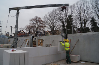 Minikran Lissmac LMK 400-TFE Gewicht 2,1 to.