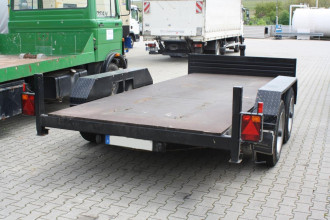 Blomenröhr 6500 Plattformanhänger 