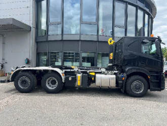 Iveco AT280X48YPS ON+ Hi-Traction Hyva Abrollkipper