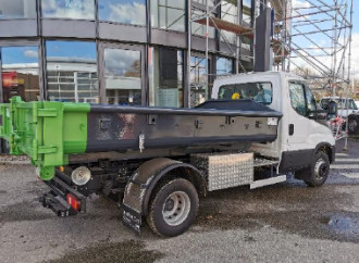 Iveco Daily 70C18H Hyva Abrollkipper