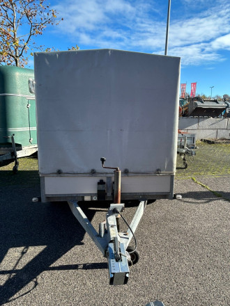 Planenanhänger Hapert K 2000 geschlossener Anhänger Tandem