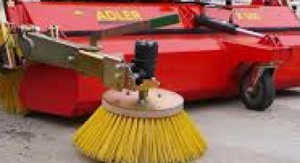 Anbaukehrmaschine für Radlader 