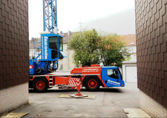 Mobilny żuraw budowlany Liebherr MK 63