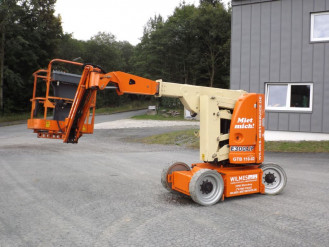 GelenkteleskopbühneJLG E 300 AJP 