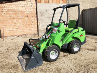 Mini Radlader Avant 420 