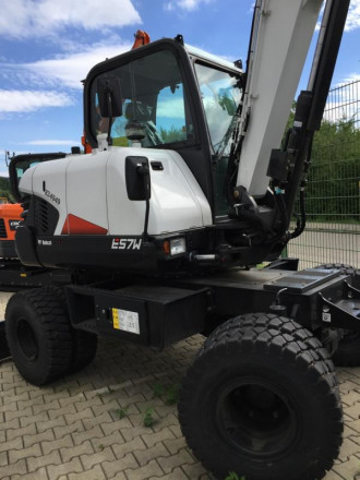 Bobcat Mobilbagger E57W 