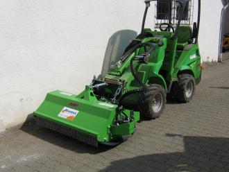 Schlegelmulcher für Avant Mini Radlader 