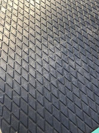  Bodenschutzmatte / Gummimatte 