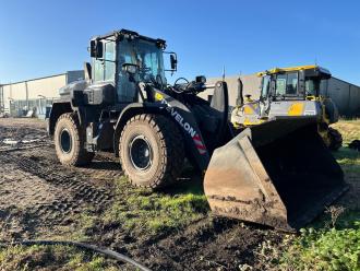 Develon DL 250-7 Radlader