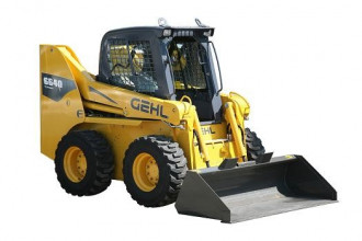 Ładowarka o sterowaniu burtowym Gehl SL6640 DXT2s 