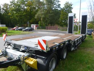 Humbaur HTD 40K-RM-BM mit Radmulden