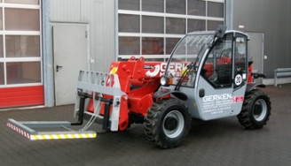 Teleskopstapler 2500 kg 6 m Hubhöhe 