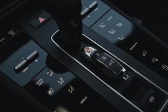 Porsche Macan T SUV