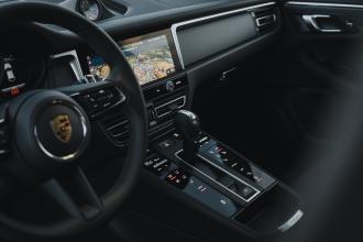 Porsche Macan T SUV