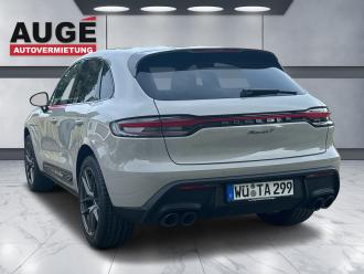 Porsche Macan T SUV
