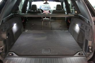BMW X5 M50d mieten in Würzburg, Dettelbach, Kist, Marktheidenfeld bei Auge Autovermietung