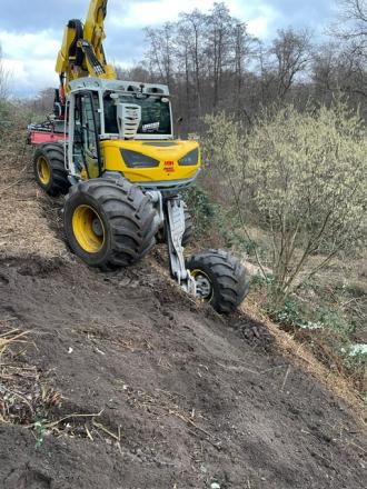 Schreitbagger Menzi Muck M545x