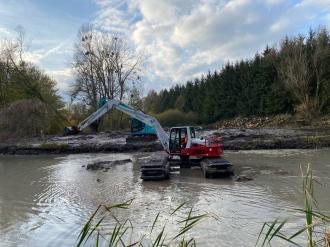 Amphibienbagger / Schwimmbagger Waterking WK95 mit Bioöl