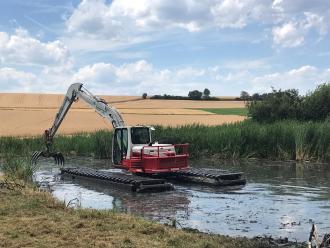 Amphibienbagger / Schwimmbagger Waterking WK95 mit Bioöl