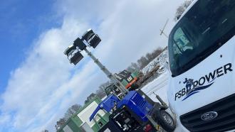4x 320 W LED mobiler Lichtmast Generac