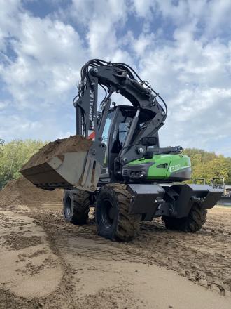 Mecalac Elektrobagger e12 mit Bioöl