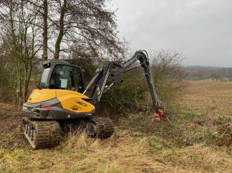 Kettenbagger Mecalac 8MCR Greenjob für Gewässerunterhaltung