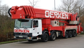LKW Arbeitsbühne 84 m mit Fahrer 
