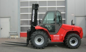Udźwig terenowego wózka widłowego 5000 kg 