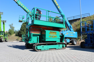 Raupen Scherenbühne Holland Lift Erlangen