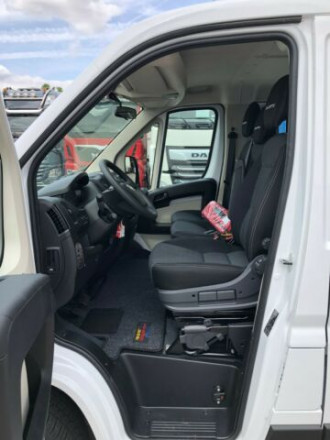 Wywrotka trójstronna 3,5 do. Fiat Ducato Doka L4H1 150 KM