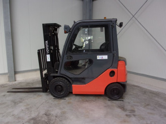 Wózek widłowy Diesel 1.5 do. 