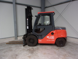 Wózek widłowy Diesel 4,5 do. Toyota