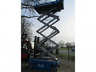 Scherenarbeitsbühne 10 m