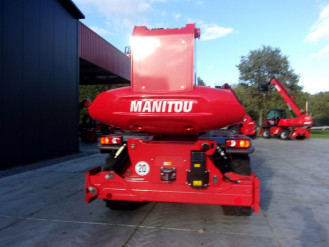 Obrotowa ładowarka teleskopowa Manitou MRT 2470