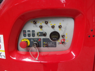 Podnośnik nożycowy Manitou 170 AETJ