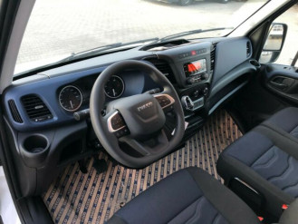 Transporter Hochdach Iveco Daily