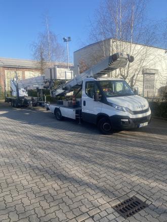 Anhängerkran & Autokran mieten in Hamburg – bodenschonend & kompakt