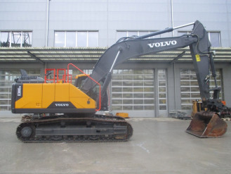 Volvo EC 300E NL Bagger 30 to 