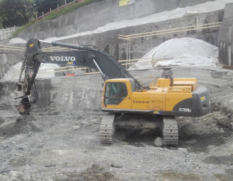 Volvo EC 700 BLC Bagger 70to 