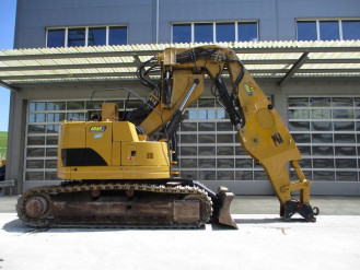 CAT 328D LCR 45-tonowa koparka tunelowa na bio-olej