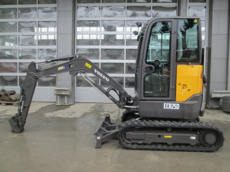 Volvo ECR 25D Kurzheckbagger 2.5to Luzern