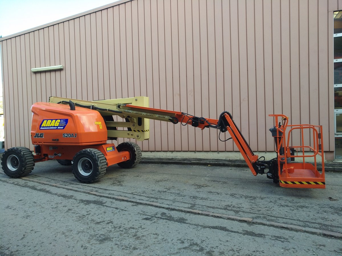 JLG 520 AJ 17 m Hebebühne