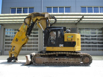 CAT 328D LCR 45-tonowa koparka tunelowa 