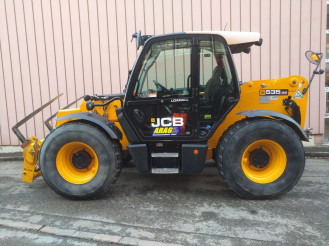 JCB 535-95 Teleskopowy wózek widłowy 9 m 