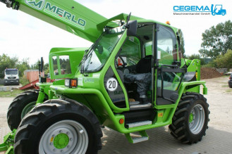 Teleskopstapler Merlo P40.17 PLUS mit Seilwinde 