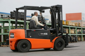 Elektro Gabelstapler Doosan B45X-5 Potsdam