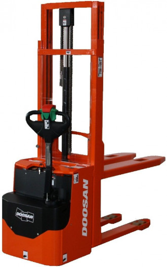 Hochhubwagen Doosan LEDS12,5C 