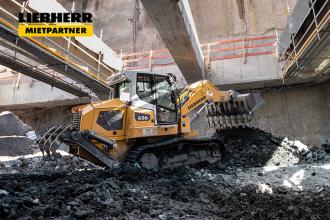 Laderraupe Liebherr LR636 