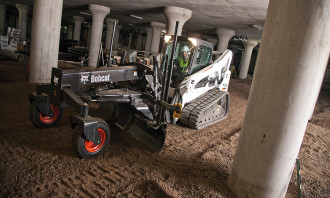 Ładowarka gąsienicowa Bobcat T 770 