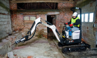 Bobcat Kompaktbagger E 10z 